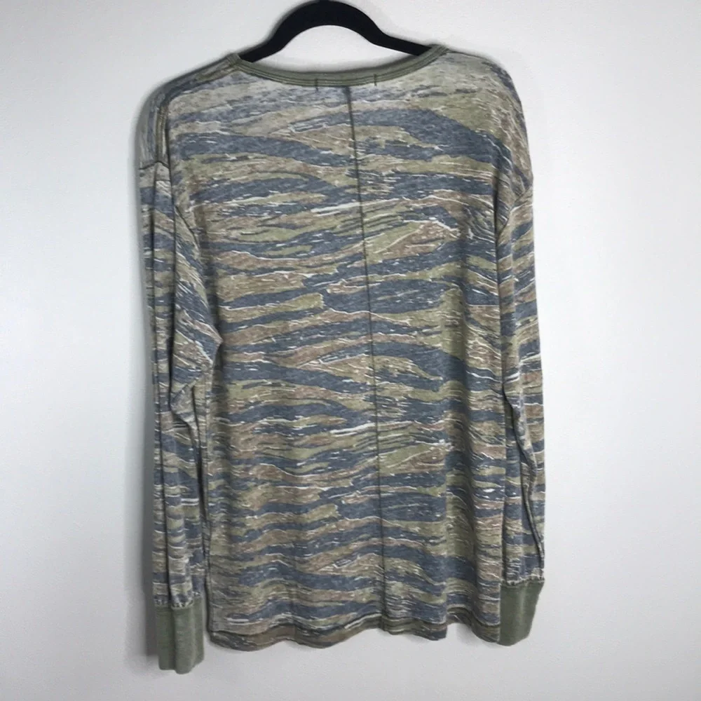 WE THE FREE Arielle Printed top in Tiger Combo S